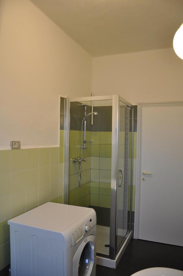 Lole Apartment - Ancona Bagian luar foto